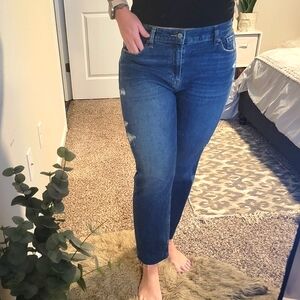 NWOT Mid-Rise Boyfriend Jean